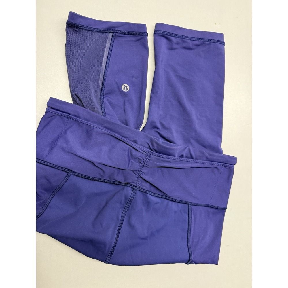 Lululemon Womens Purple/Blue Crop Leggings. Sz 8 - Picture 8 of 10